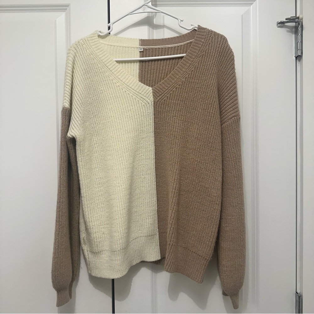 Two-Tone Cream and Tan V-neck Sweater